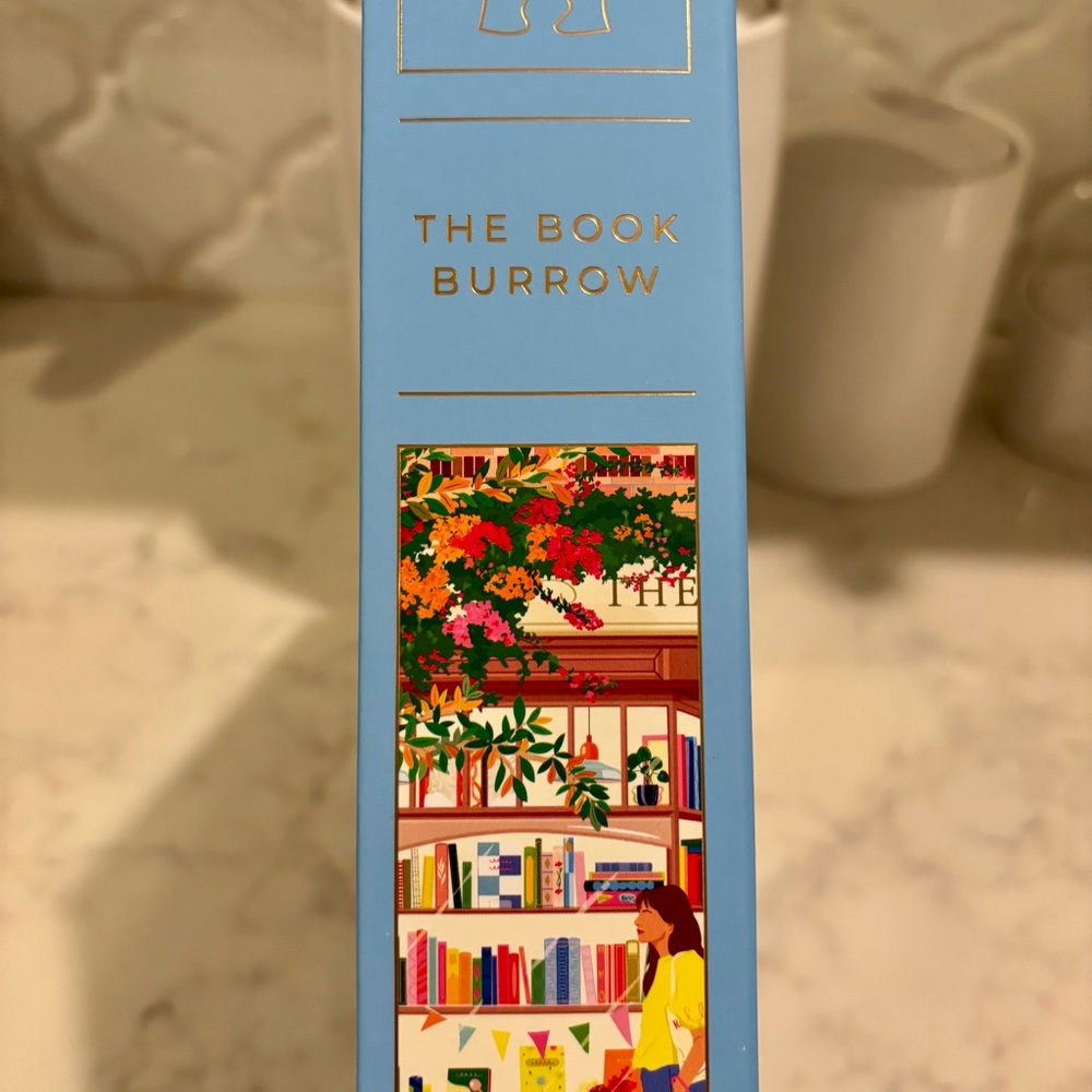 The Book Burrow 500 Piece Puzzle by HOBBRY brand - Picture 4 of 7